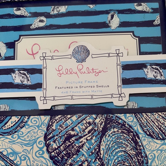 Lilly Pulitzer Picture frame Stuffed Shells 4x6 - Picture 2 of 3